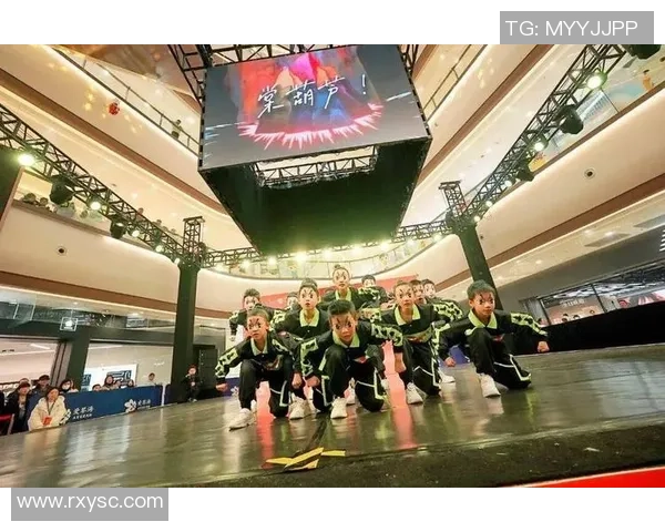 深圳街舞队的耐力变革引发热议展现街舞文化的新风貌与挑战